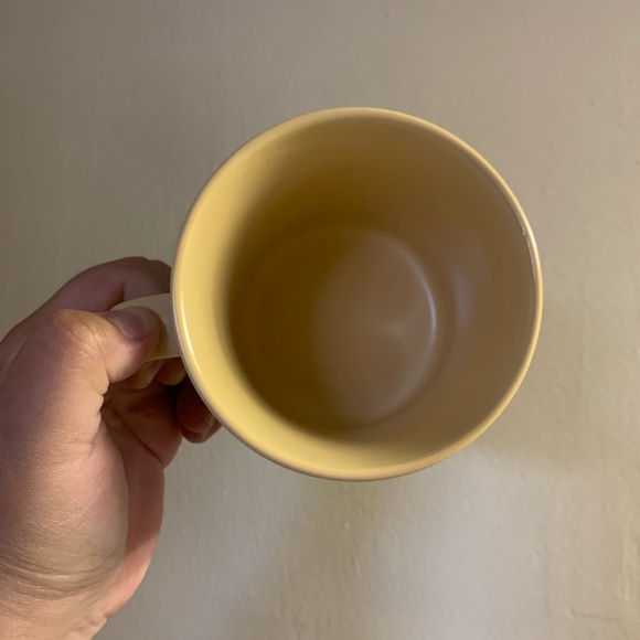 Yellow smiley face mug - Picture 2 of 3